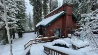 Quiet & Large house - Hot Tub, Pool table, Fast WiFi, EV charger -  close to all