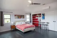 La Cochera Private Apartment - No Cleaning Fee - Homestays