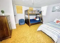 Lovely, relax and cozy home! Hotels in Berlin