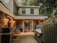 3BR Cozy Country Cabin w/ Hot Tub near Penns Creek