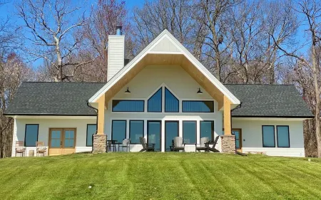 The Lodge at Barefoot Farms