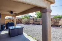 Havasu house near lake and golf course
