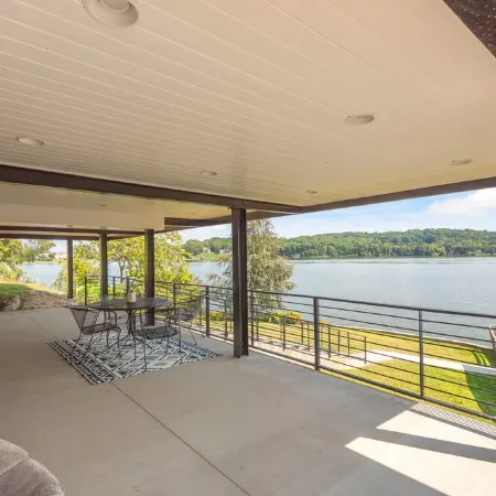 Lavish Lake Getaway W/18 Views+ Boat Dock