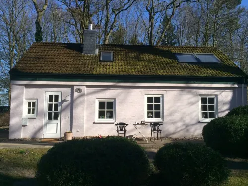 Cozy Vacation Cottage Hotels in Worpswede