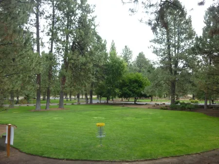 Seventh Mountain Resort Near Beautiful Bend Oregon In Deschutes National Forest Отели рядом с достопримечательностью «Хай Десерт Музеум»