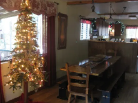 A family bed and breakfast without the host!