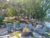 Unique home and 3 level bunkhouse.  Lake of the Ozarks. Accommodate 24 guests!