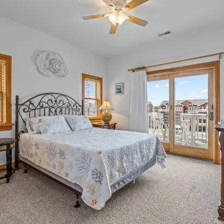 Obx Top-Floor Condo- Marina & Sound Views, Quiet & Serene