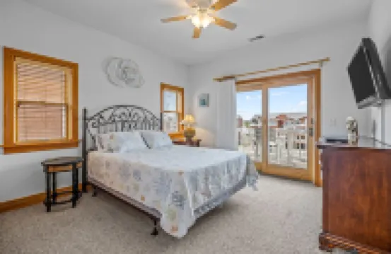 Obx Top-Floor Condo- Marina & Sound Views, Quiet & Serene