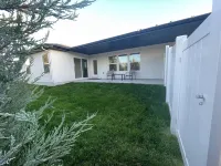Newly built Charming 3-bedroom 2-bath duplex in the beautiful town of Kimberly Hôtels à proximité de : Idaho Haunted Swamp