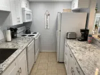 Great studio, wonderful amenities, OCEAN views!