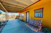 The Bungalow in Downtown Joshua Tree - A Renovated Mid-Century Bungalow