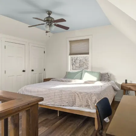 Cozy Catskill Cabin w/ 10-minute Walk to Downtown Catskill