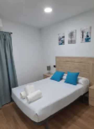 COMPLETELY RENOVATED HOUSE WITH FREE WIFI