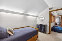 Unique and private home in Chapel Hill