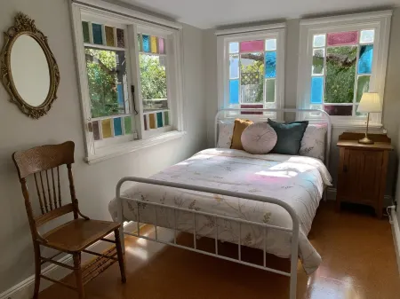 Florence Cottage, 10 minutes from Hunter Valley Vineyards. Family friendly. Отели в г. Сеснок