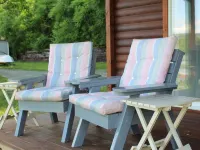 Stevens Lane New Log Cabin - Lamoka Lake - Just Steps from the Water's Edge. Hotels in Tyrone