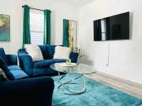 Charming & Centrally Located 1 Bedroom Apt / King Bed