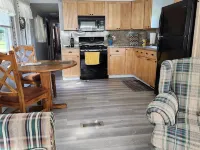 Seasonal Fully Furnished Mobile home ヒューロンのホテル