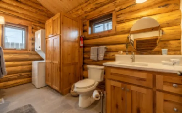 Cozy Cody Cottage located in the heart of downtown Cody!