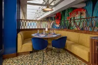 DUO Hotel Lisbon, Curio Collection by Hilton