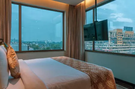 Ramada Encore By Wyndham Bhiwadi Phool Bagh Chowk