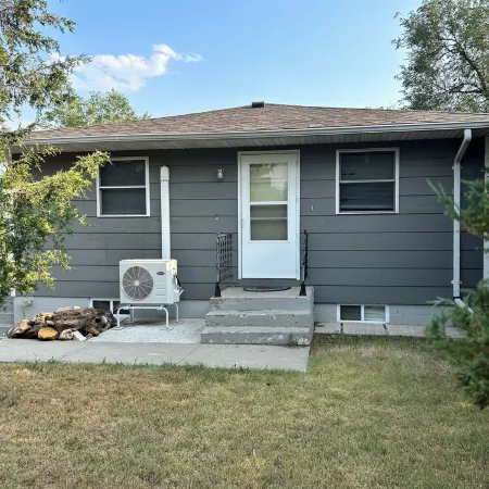Charming 4-bedroom house with WiFi and AC in Hot Springs