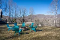 Halfback Ridge -Hot Tub-Magnificent Views-Motorcycle & Pet-Friendly-Fenced Yard