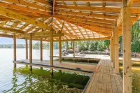 Rod’s Place at Lake Martin! - ジャグジー