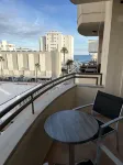 Nice apartment with side sea view - beach / pedestrian