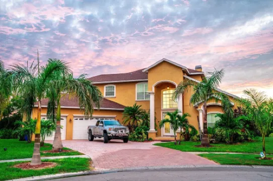 Spacious Luxurious 6Br Villa 3 King Master Br 1 Queen Br, 3BT Pet-Friendly