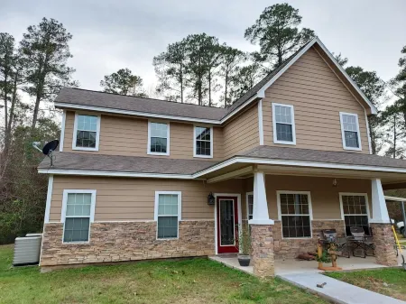 Great get a way--8 acres and pond, firepit peace and quiet