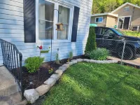 Cozy family friendly home nestled in the bluffs just steps from the Mississippi! Hotel di Mendon