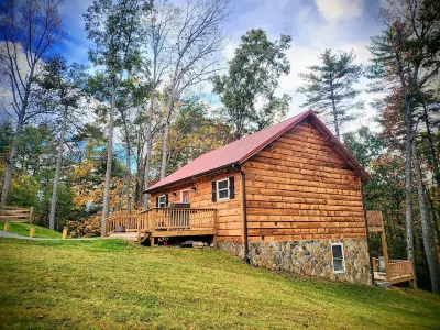 Fiddlers Cabin Hotels near New River trail State Park, Cliffview Access
