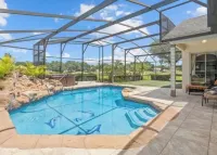 Golf Vila located in a Gated community!