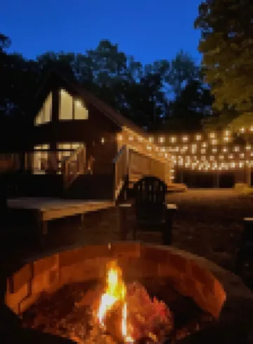 Fully remodeled cottage on private wooded setting, minutes from golf and skiing!