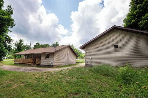 NEW! Indoor Hot-Tub! Spacious & Updated MQT Township Home!