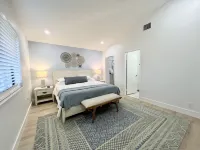 Home in Palm Beach Gardens - Luxurious 2 Bedroom Cottage at PGA National