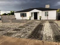 Centrally located 2 bedroom unit