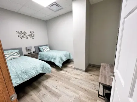 Adorable 7 bedroom place Отели в г. Митчелл