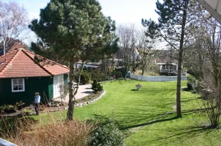 Pavilion House Windrose: peace and quiet and beach enjoyment combined - 900 meters to the beach Отели в г. Вестердайхштрих