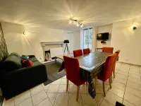 Maison de Campagne 6 Lits Wifi Garage Coeur Parc National de Forets Hotels in Arc-en-Barrois