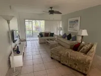Naples Hide a Way Condo - Special Pricing for October 2025 Hotels in Lely