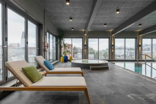 voco STOCKHOLM - KISTA by IHG - Pool