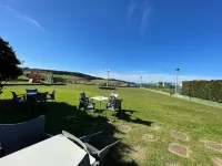 Spectacular individual Villa in private urbanization with pool and beach