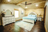 Country Cottage on the Bourbon Trail, near Bardstown, Peaceful, Family, Couples