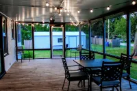 2 Bedroom Private Vacation Home in Winter Haven 윈터헤이븐 호텔