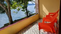 Abadi Guest House Hotels in Ambarita