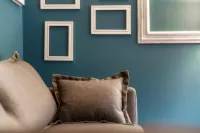 Blue Mood - by Myhomeincomo