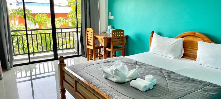 Watthanasup Mansion Hotels in Suphan Buri